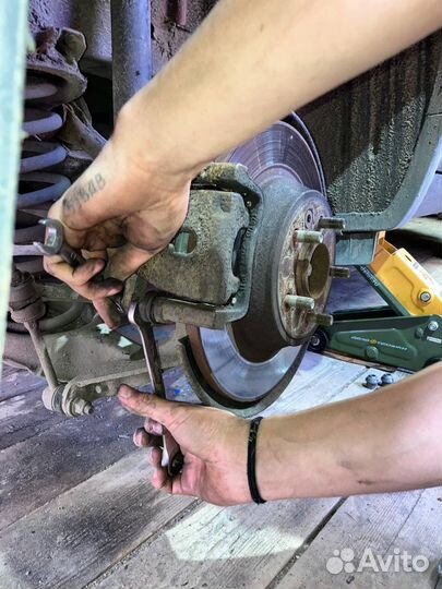 Болт и Гайка