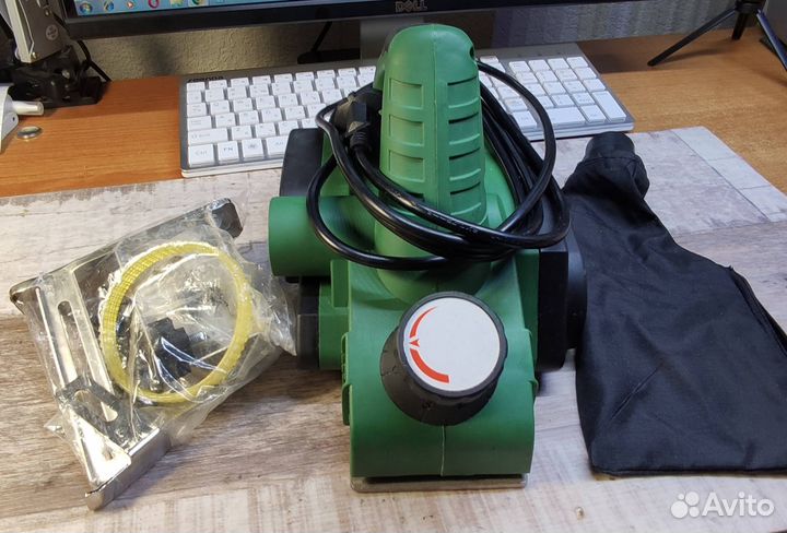 Электрорубанок Hammer rnk900