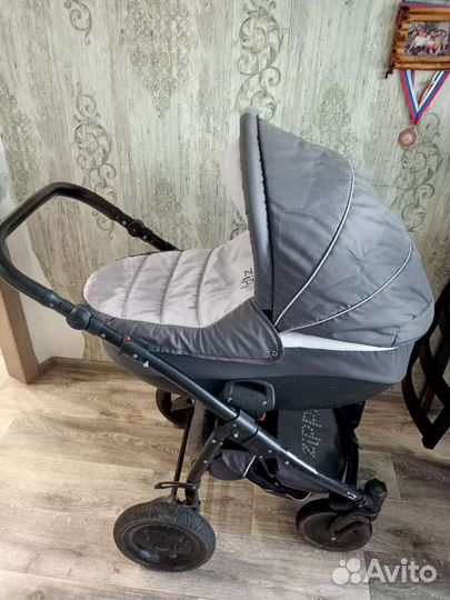Коляска Zippy sport 2 в 1