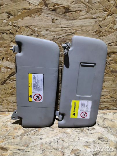 Солнцезащитный козырек правый Brilliance V5