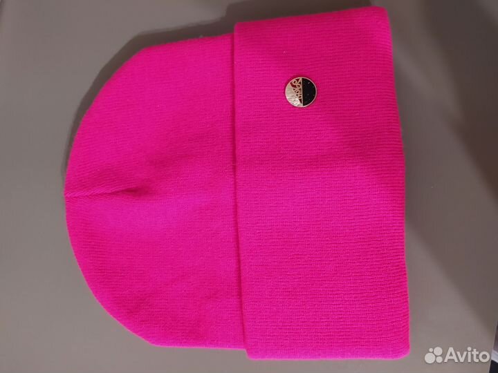 Шапка для девочки новая