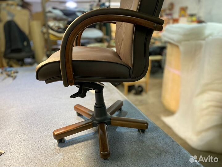 Кресло руководителя