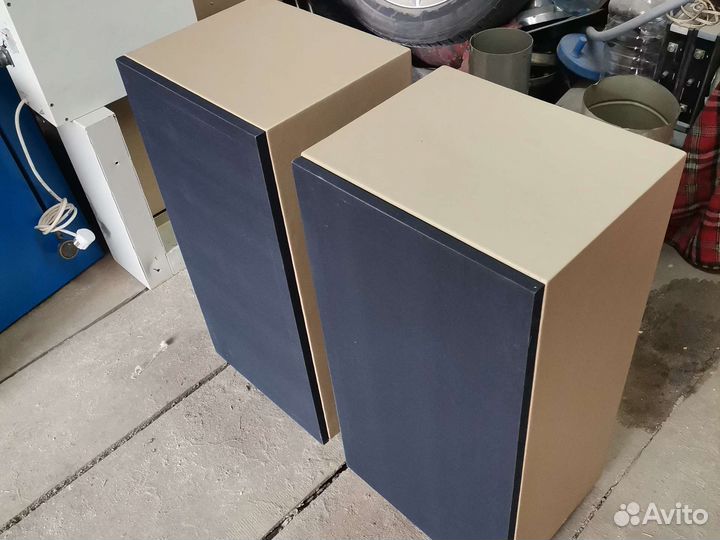 Акустические колонки S 90