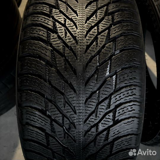 Nokian Tyres Hakkapeliitta R3 245/40 R18 97T