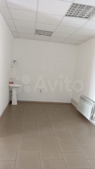 Торговая площадь, 27 м²