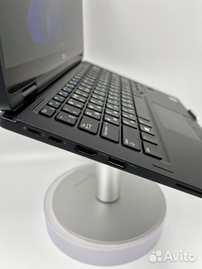 Бизнес Ноутбук Dell Latitude 7390 2-in-1