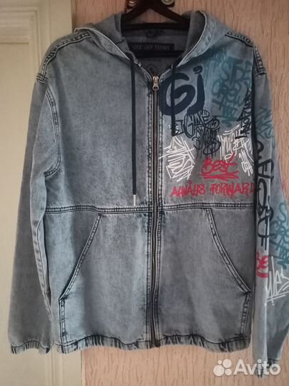 Джинсовая куртка