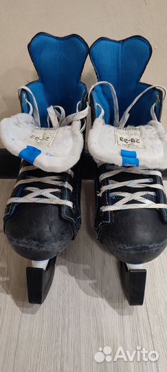 Коньки хоккейные