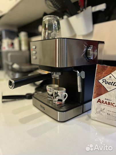 Кофемашина профессиональная рожковая
