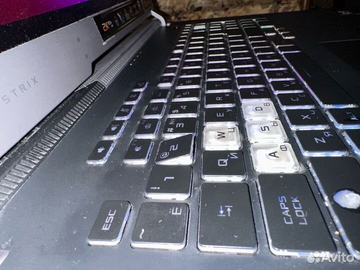 Игровой ноутбук Asus rog strix g17