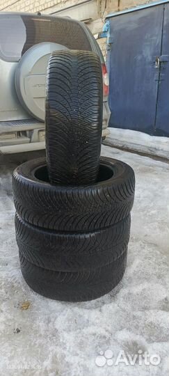 Goodyear Vector 4Seasons Gen-2 205/55 R16