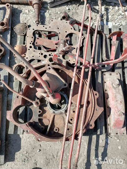 Запчасти на трактор т16
