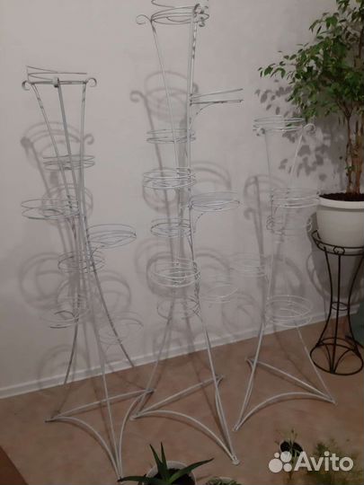 Подставка для цветов