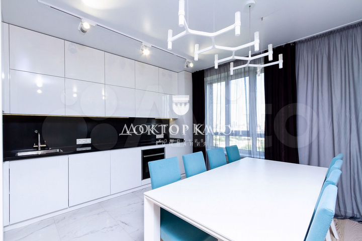4-к. квартира, 105,8 м², 20/25 эт.