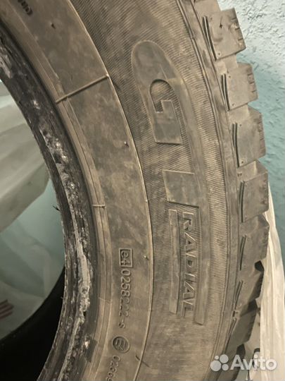 GT Radial Champiro IcePro SUV 235/65 R17