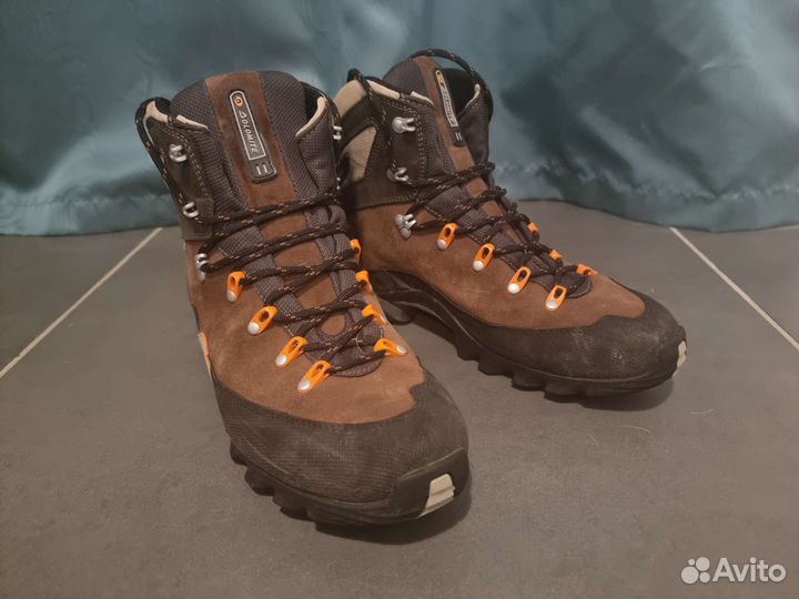 Трекинговые ботинки Dolomite