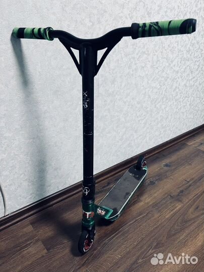 Трюковой самокат