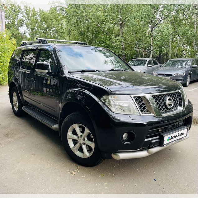 Nissan Pathfinder 2.5 AT, 2011, 217 000 км