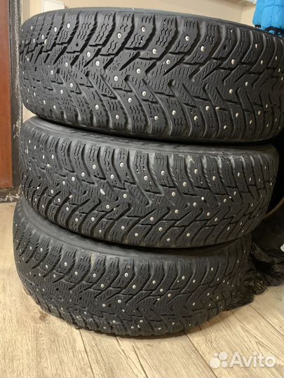 R15 Nokian Tyres Hakkapeliitta 8 185/65, PCD 4x100 DIA 54.1