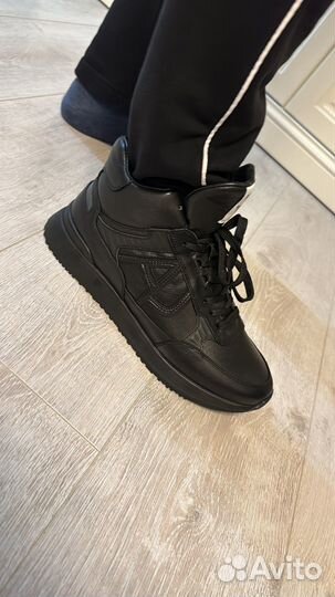Кроссовки зимние мужскте