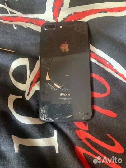 iPhone 8 plus 64gb обмен