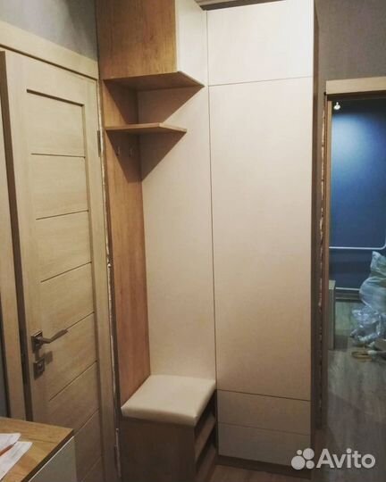 Шкаф распашной