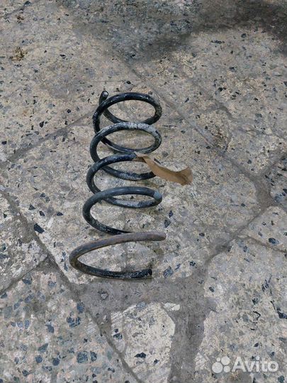 Пружина передняя Daewoo Nexia