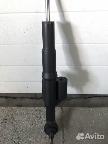 Амортизатор перед мерседес W 221,W 216