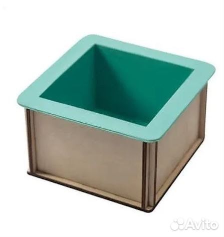 Силиконовая форма с каркасом из березовой фанеры