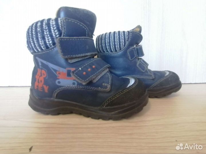 Ботинки демисезонные Котофей 26 размера