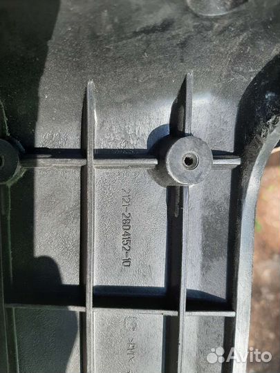 Накладка заднего бампера