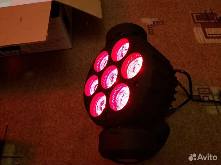 Вращающаяся голова Ross mobi led beam rgbw 7x10W