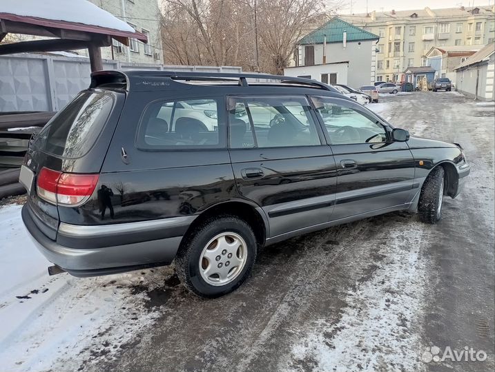 Toyota Caldina 2.0 AT, 1996, 273 000 км