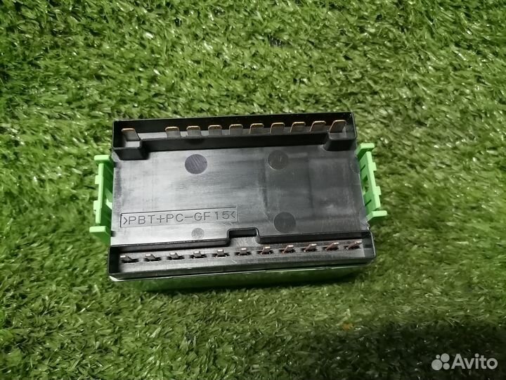 Блок реле MR515500 Mitsubishi Lancer Airtrek Outla