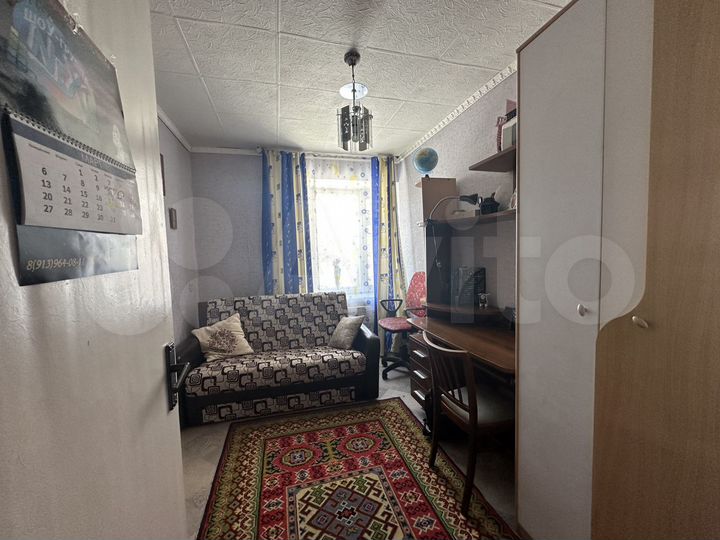 4-к. квартира, 71 м², 2/5 эт.