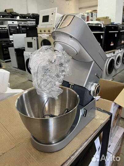 Кухонная машина Kenwood Chef