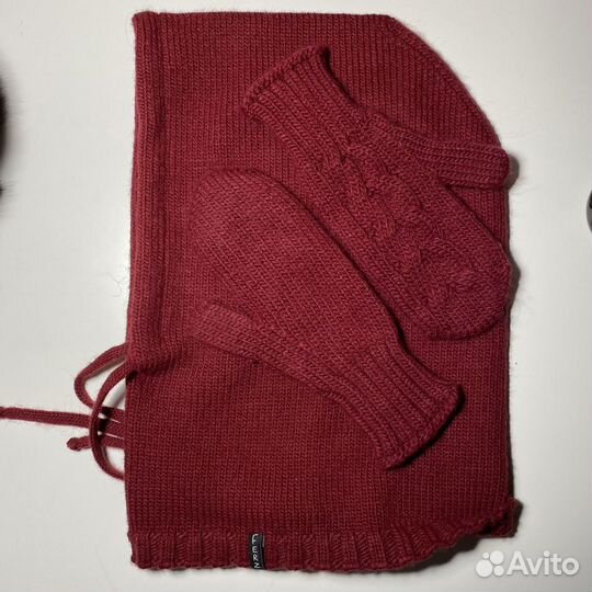 Комплект шерстянной капор+варежки Ferz