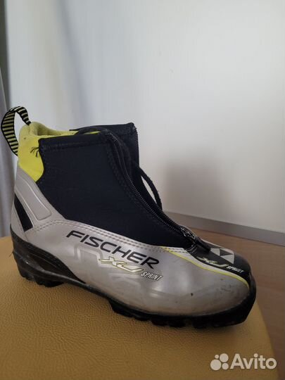 Лыжи беговые fisher 160см, ботинки, палки