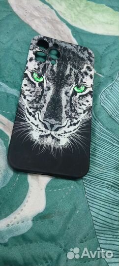 Чехол на iPhone 12 pro max светящиеся в темноте