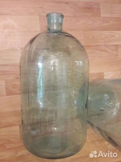 Бутылка стеклянная 20-25 литров