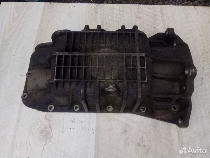Поддон двигателя картера Ford Volvo 1121127