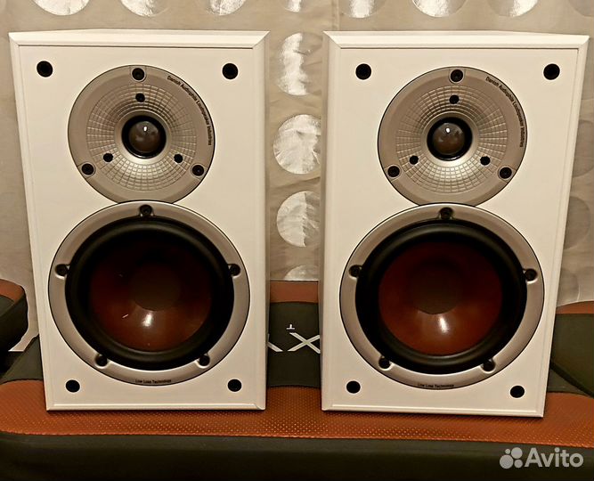 Колонки Dali Spector 2