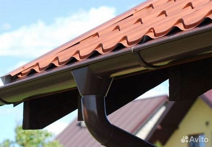 Водосток металлический