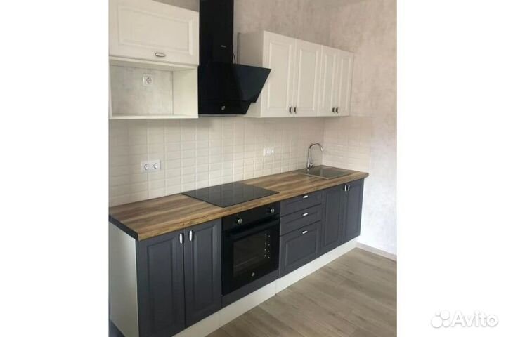 Кухонный гарнитур. Цена за весь