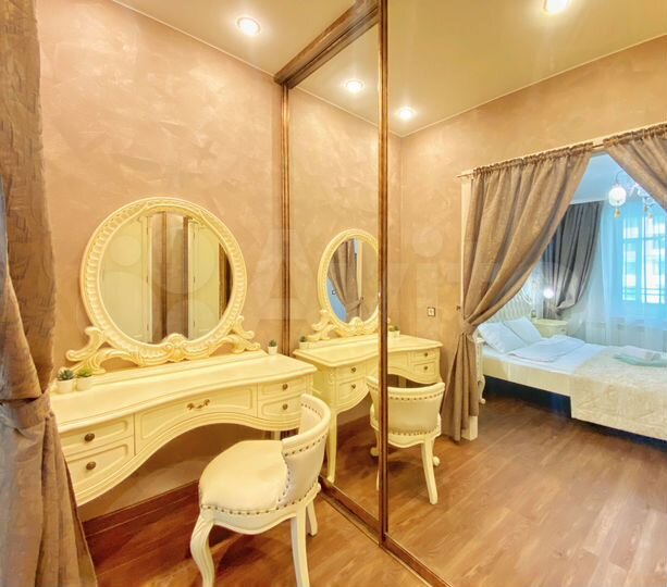 2-к. квартира, 51 м², 1/13 эт.