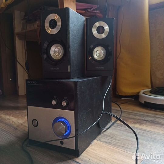 Акустические колонки microlab m 880 с усилителем