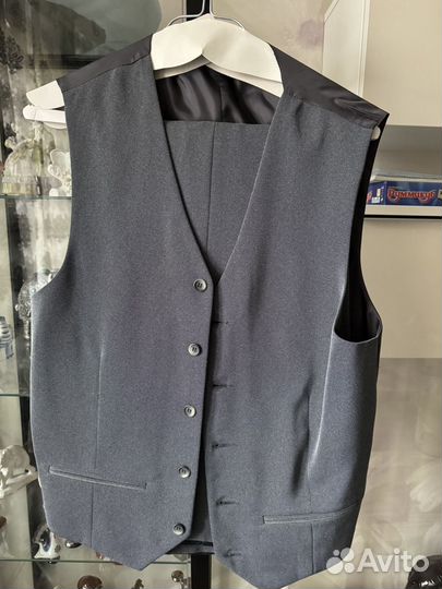 Костюм мужской, деловой, тройка