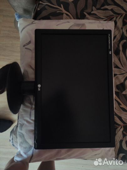 Монитор LG flatronW1934S