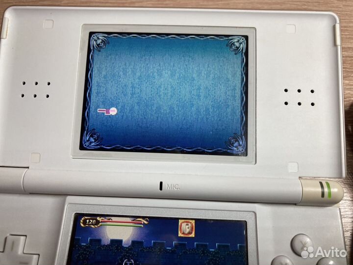 Nintendo DS lite