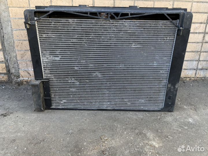 Кассета радиатора на BMW F10 F06 F01 F07 3.0d